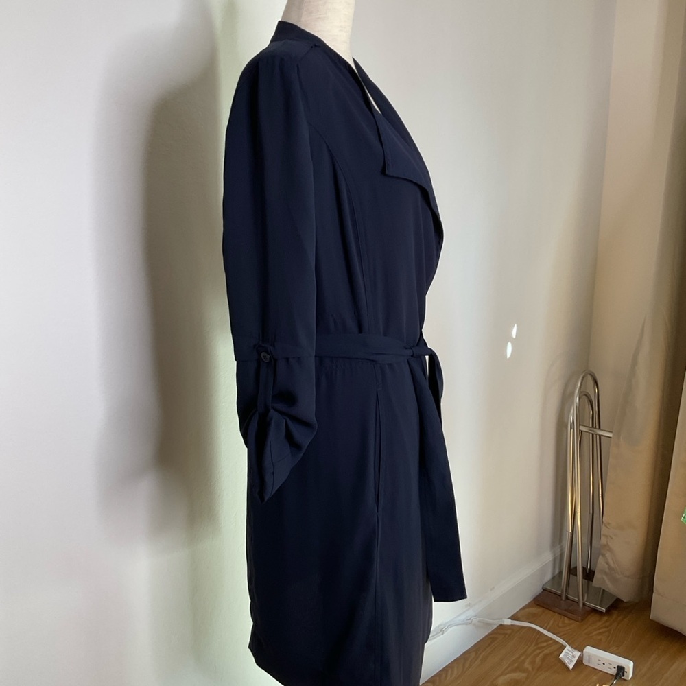 Babaton Quincy Belted Trench Coat Flowy with Pockets in Navy XXSmall - Picture 4 of 15